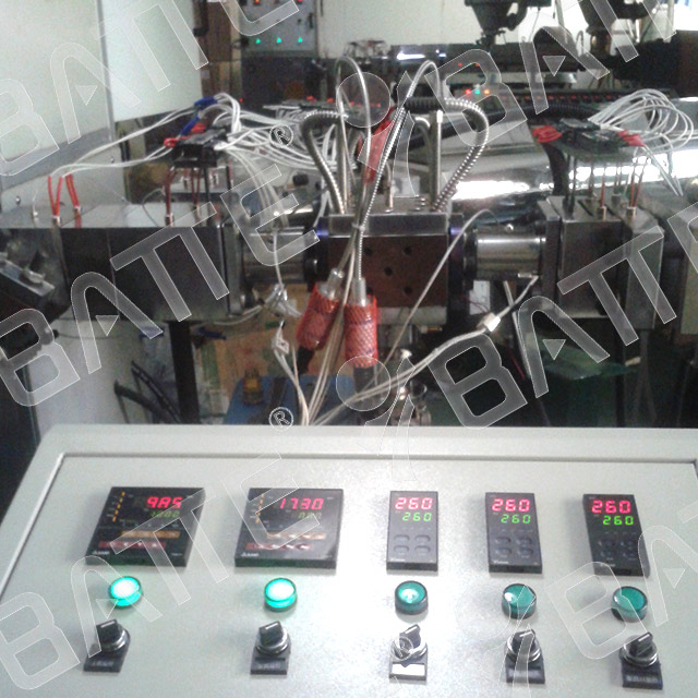 melt gear pump in extruder