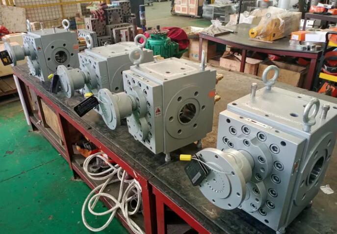 thermoplastic hot melt pump