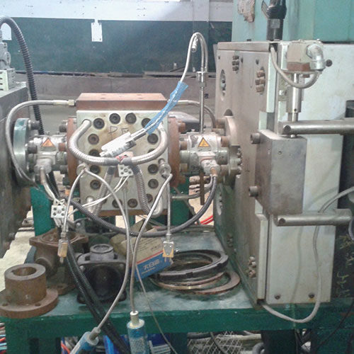 thermoplastic extrusion pump