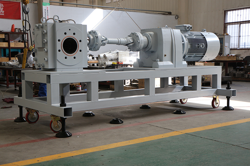 PVC extrusion melt pump