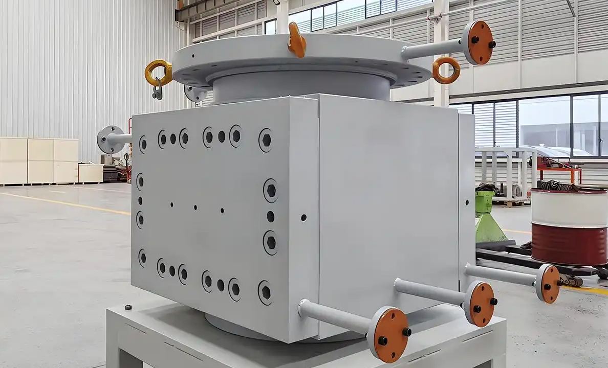 polymer melt gear pump