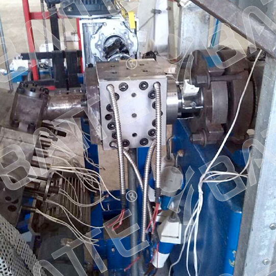 plastic sheet extruder
