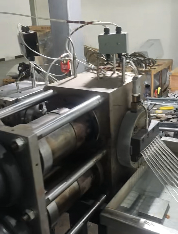 melt pump and screen changer in extruder