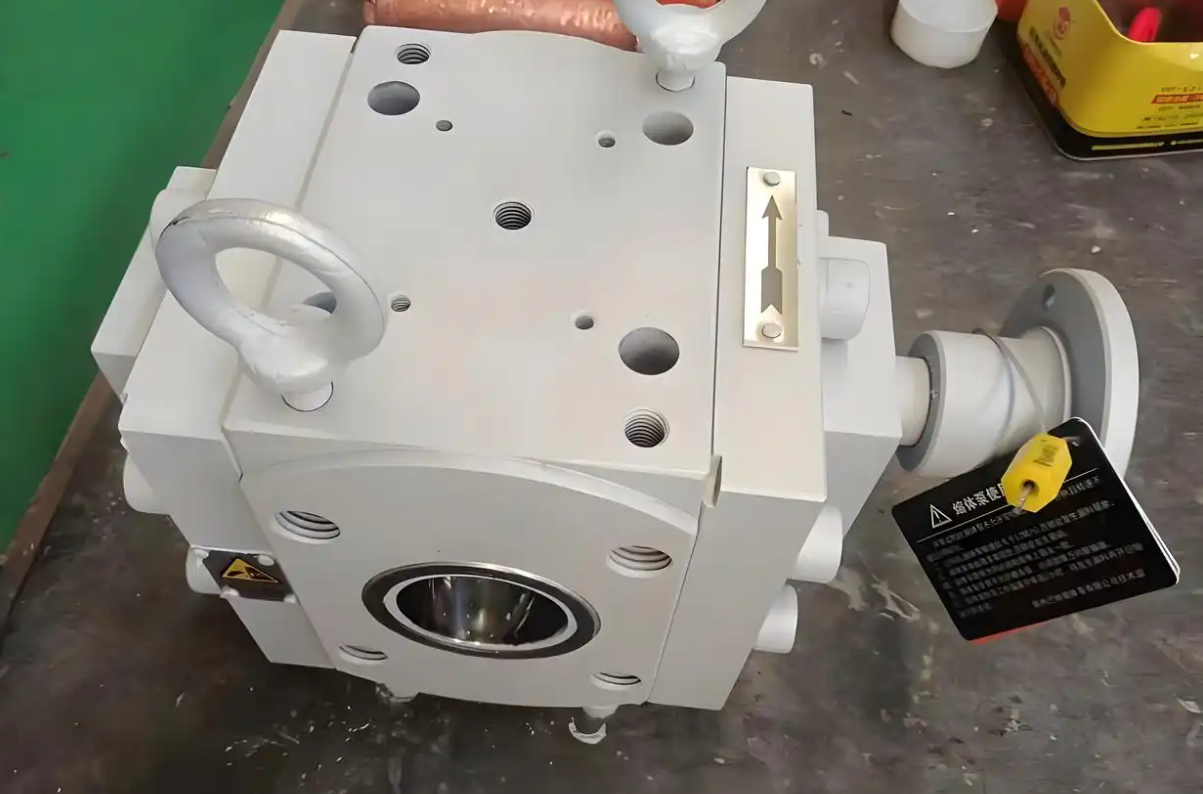 PVC extrusion melt pump
