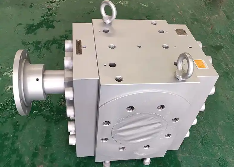 melt pump in extruder