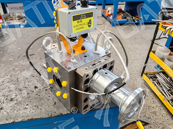 melt gear pump