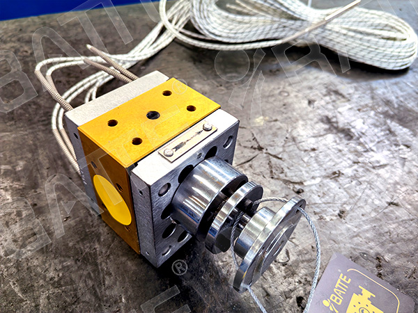 melt pump in extruder