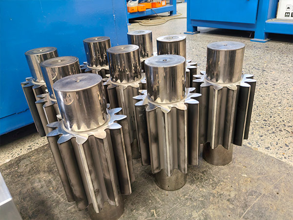 melt pump gear