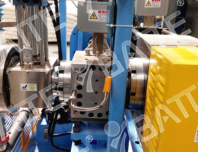 Polymer melt pump